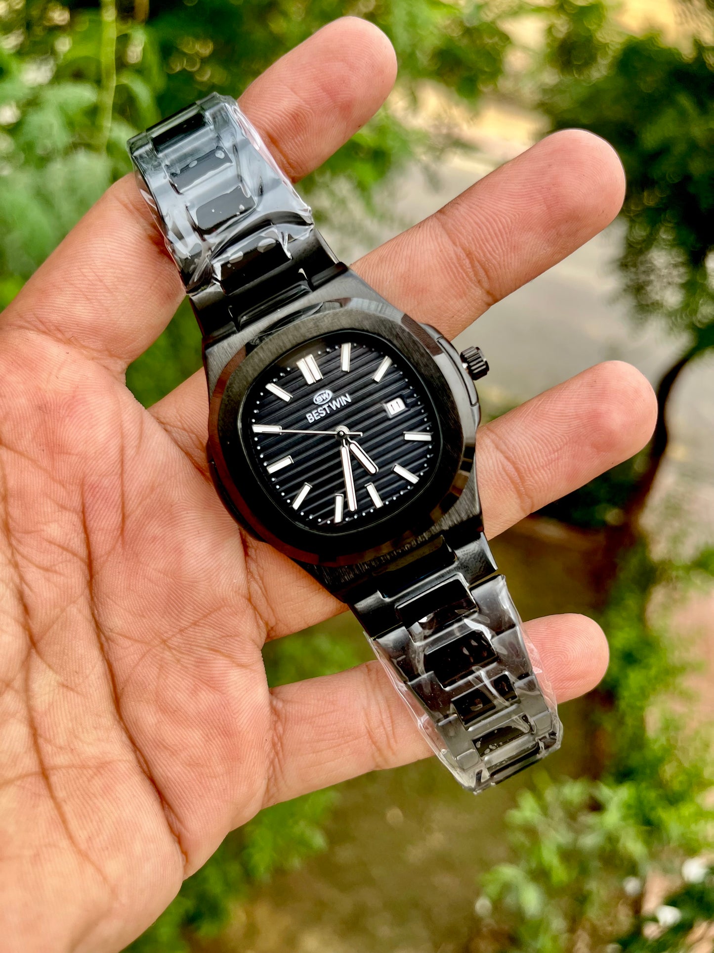 Bestwin Nautilus Date Adjust - Full Black