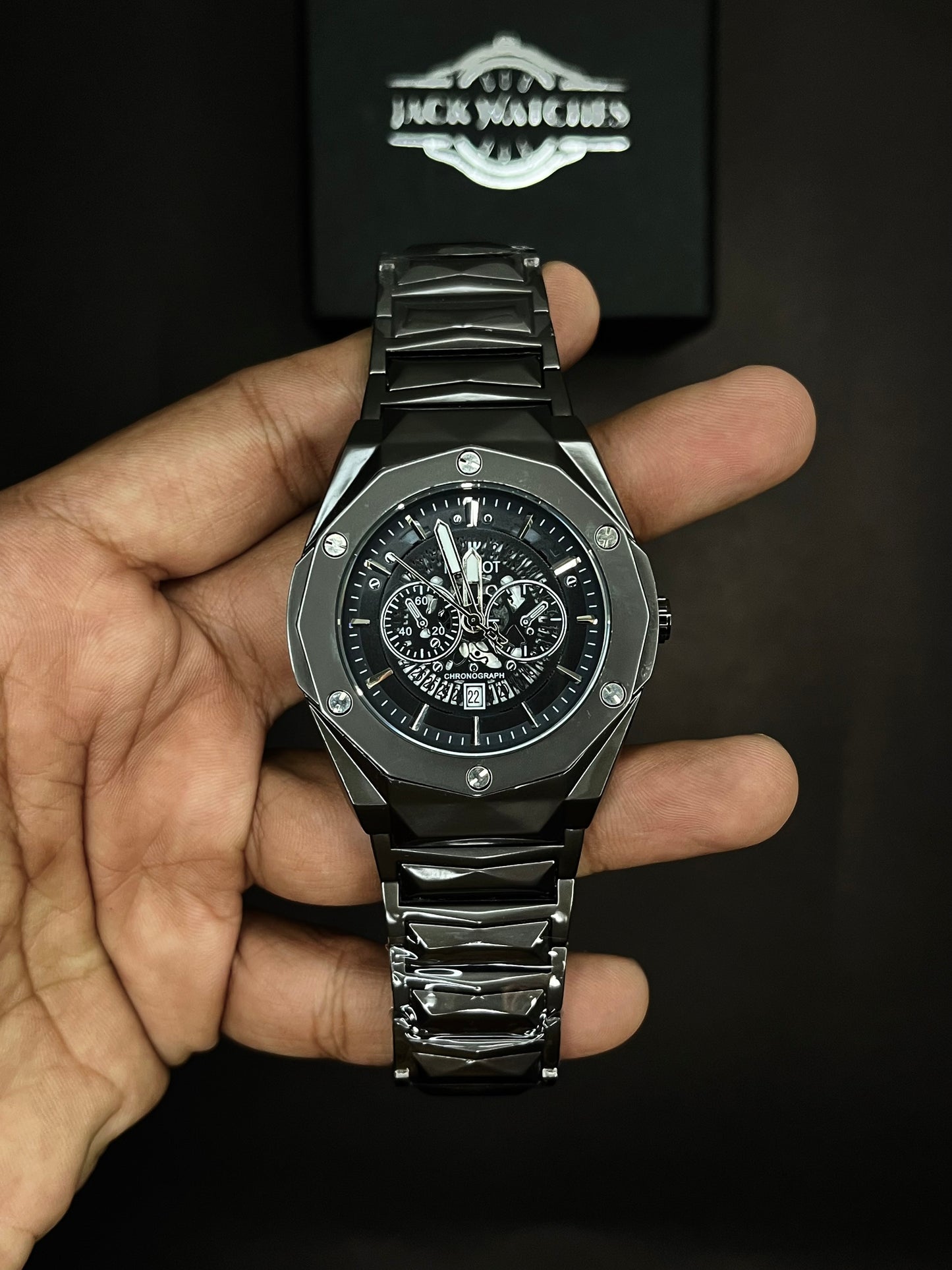 HB Diamond Cut Steel Chain Watch – Heavyweight Luxury