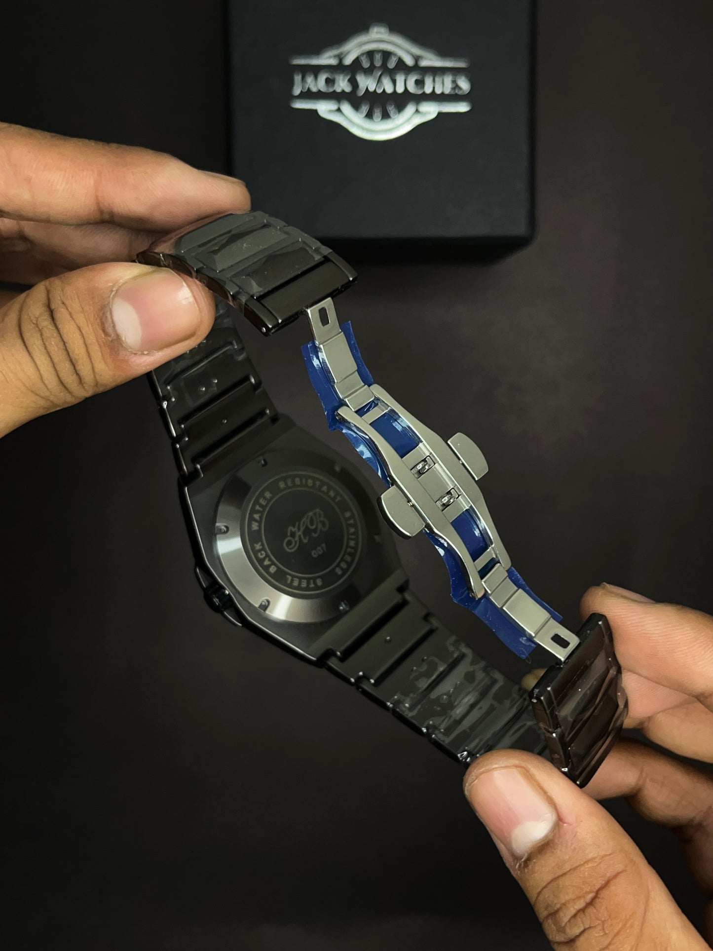HB Diamond Cut Steel Chain Watch – Heavyweight Luxury