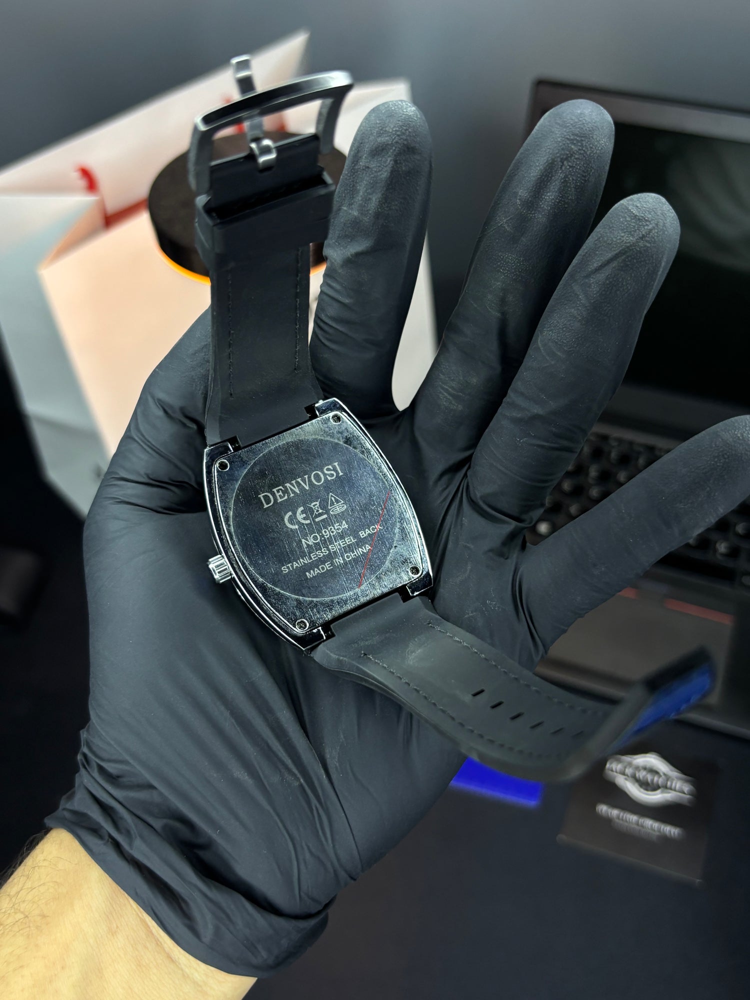 Denvosi Quare Watch