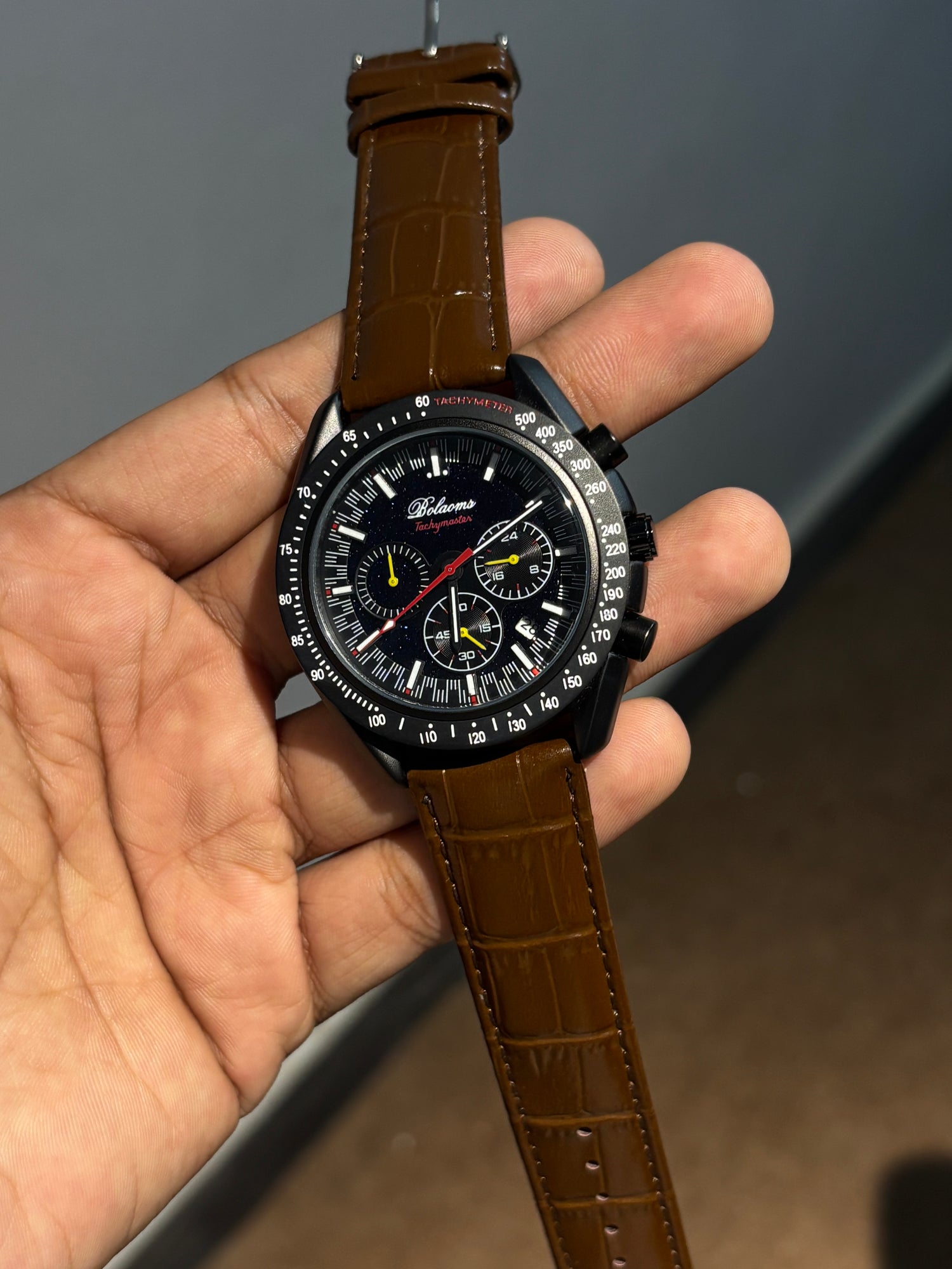 Bolaomo Racing Chronograph Leather Strap Watch