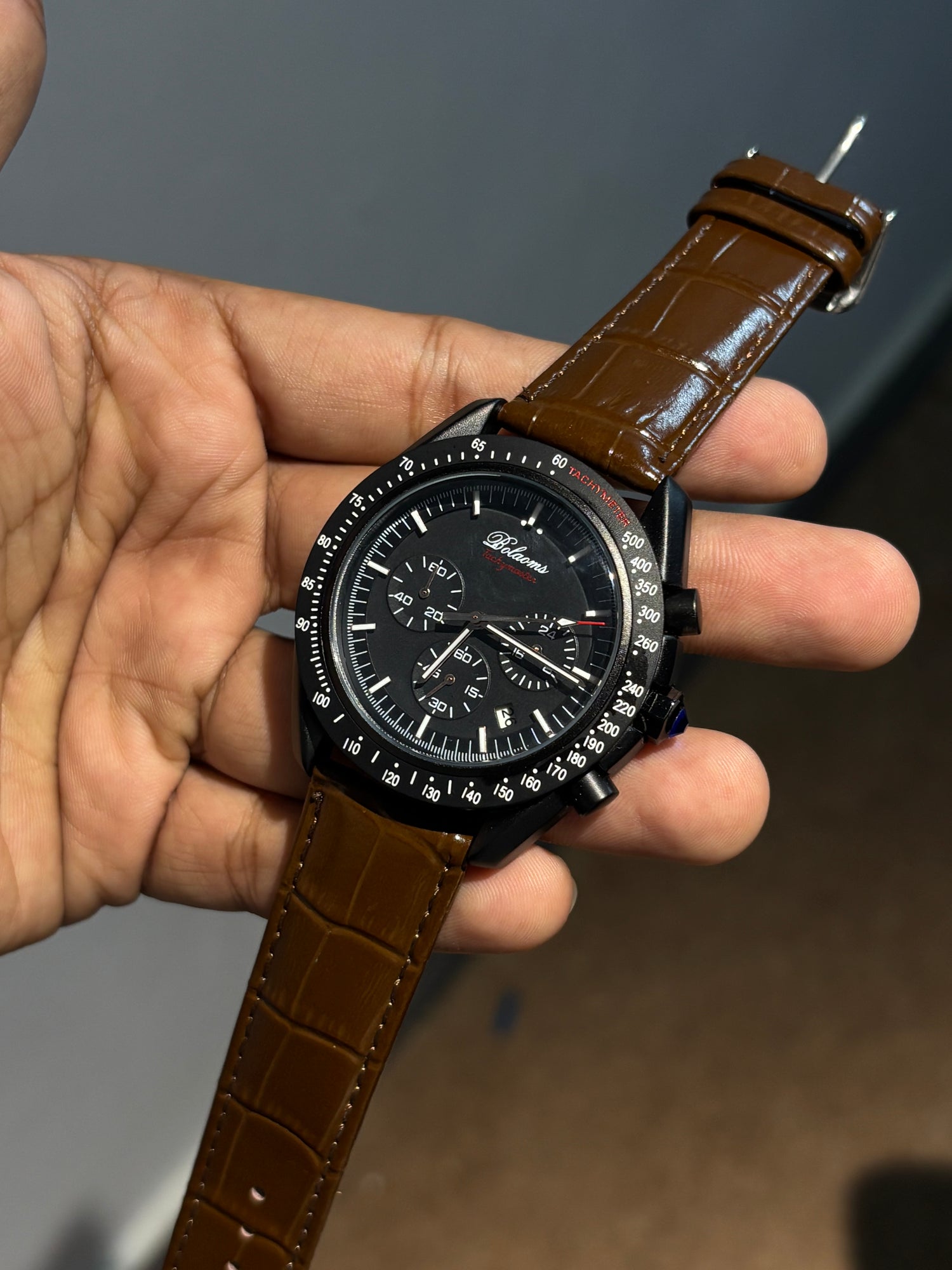 Bolaomo Racing Chronograph Leather Strap Watch