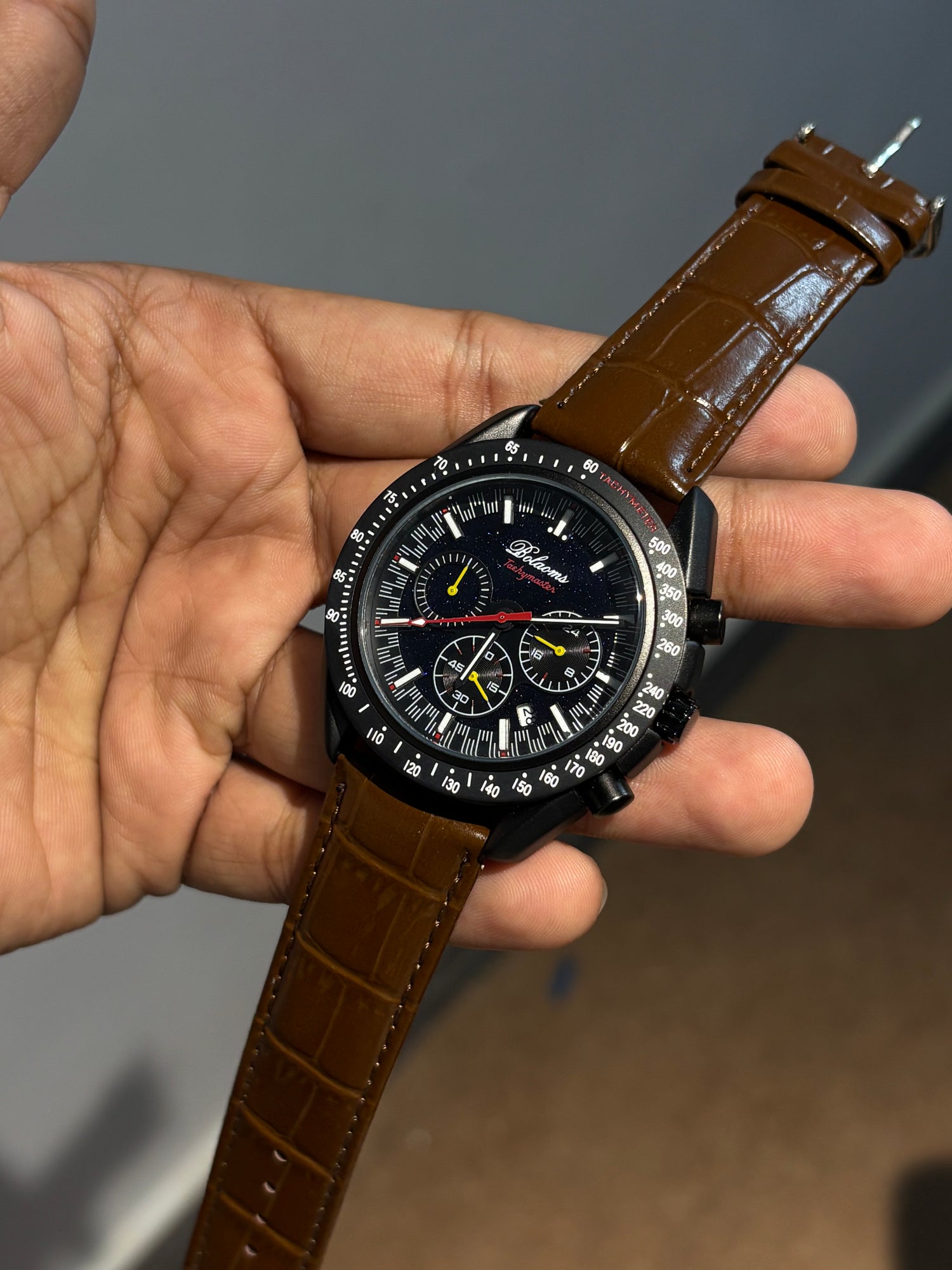 Bolaomo Racing Chronograph Leather Strap Watch
