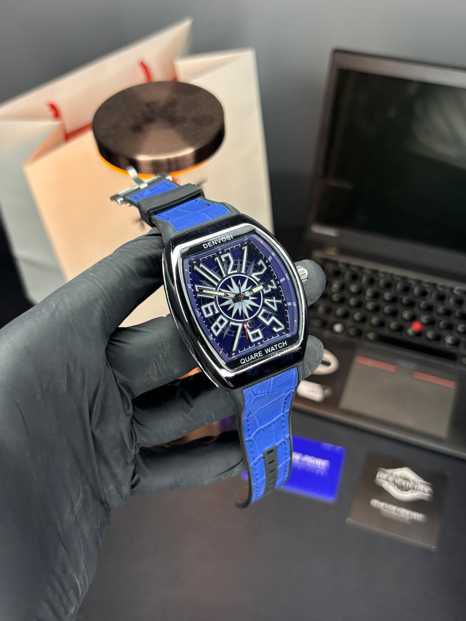 Denvosi Quare Watch