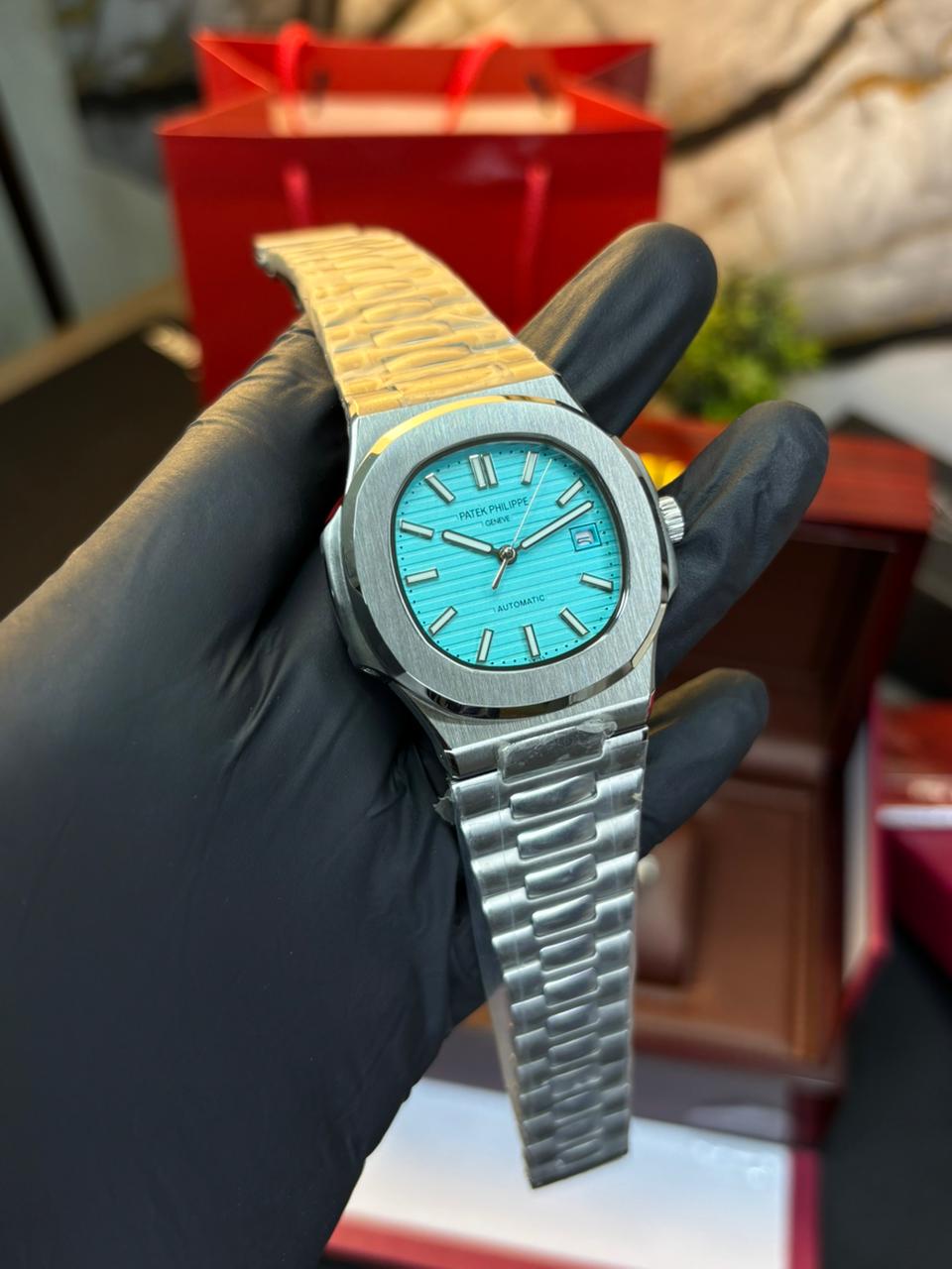 Patek Nautilus Automatic - Master Grade