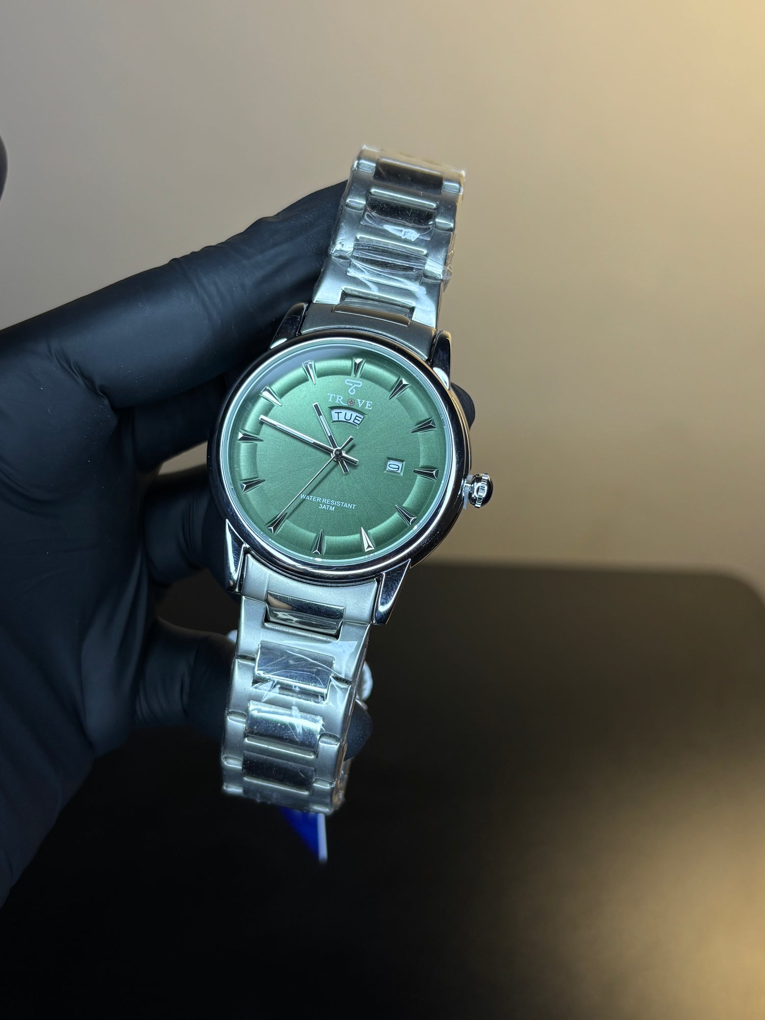 Trove Day & Date Quartz - TV1104G