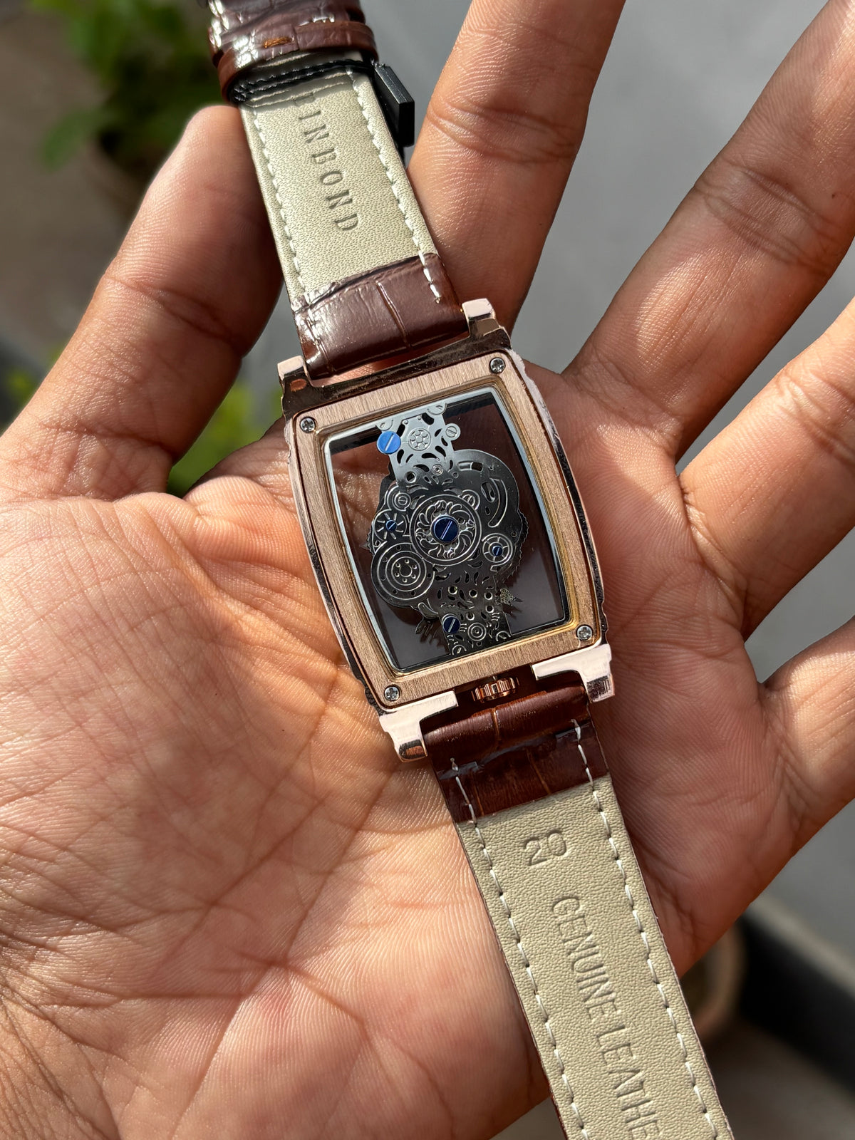 Binbond Transparent Quartz Watch