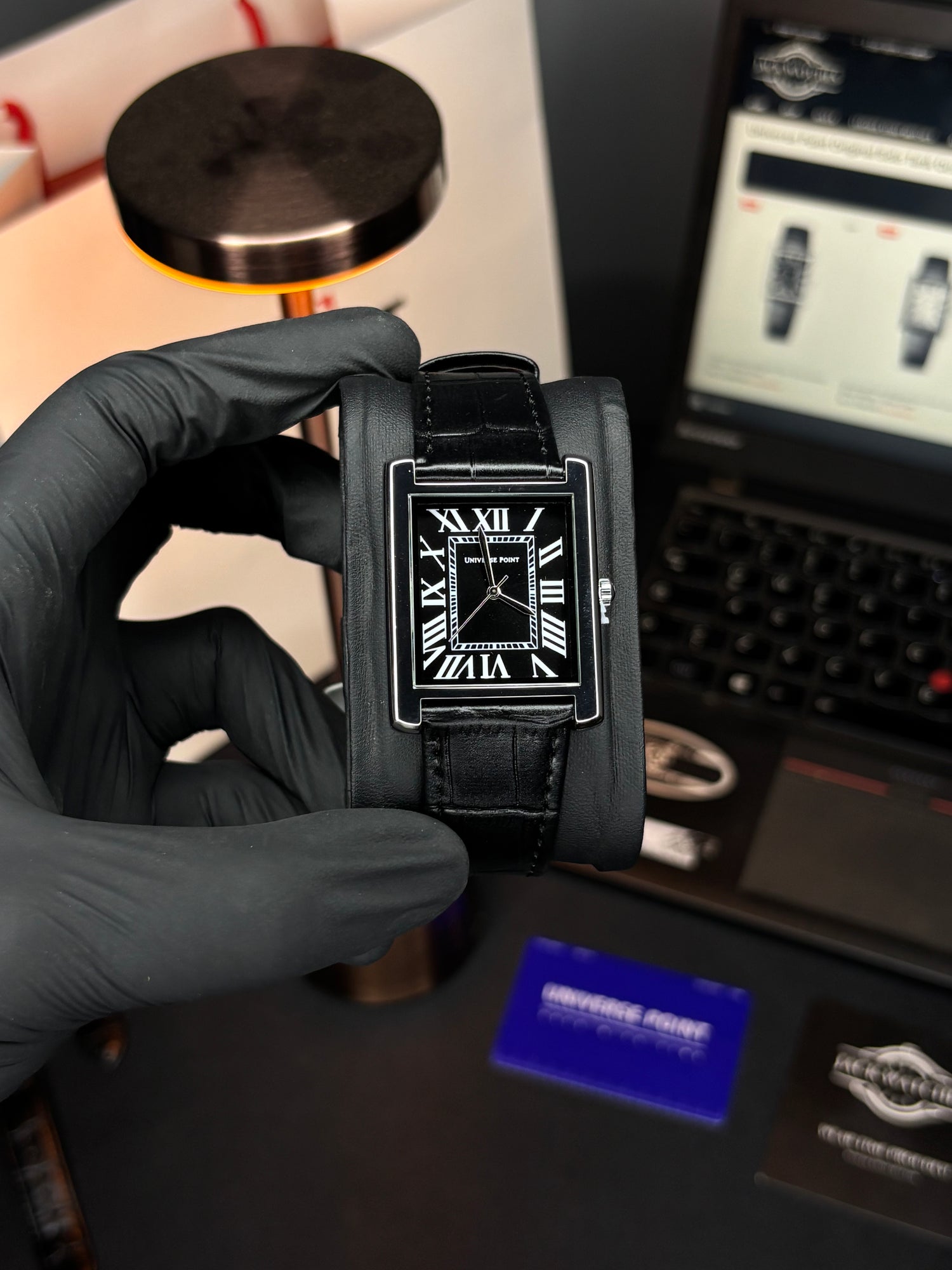 Universe Point Original Solo Tank Quartz - Black - Silver Case