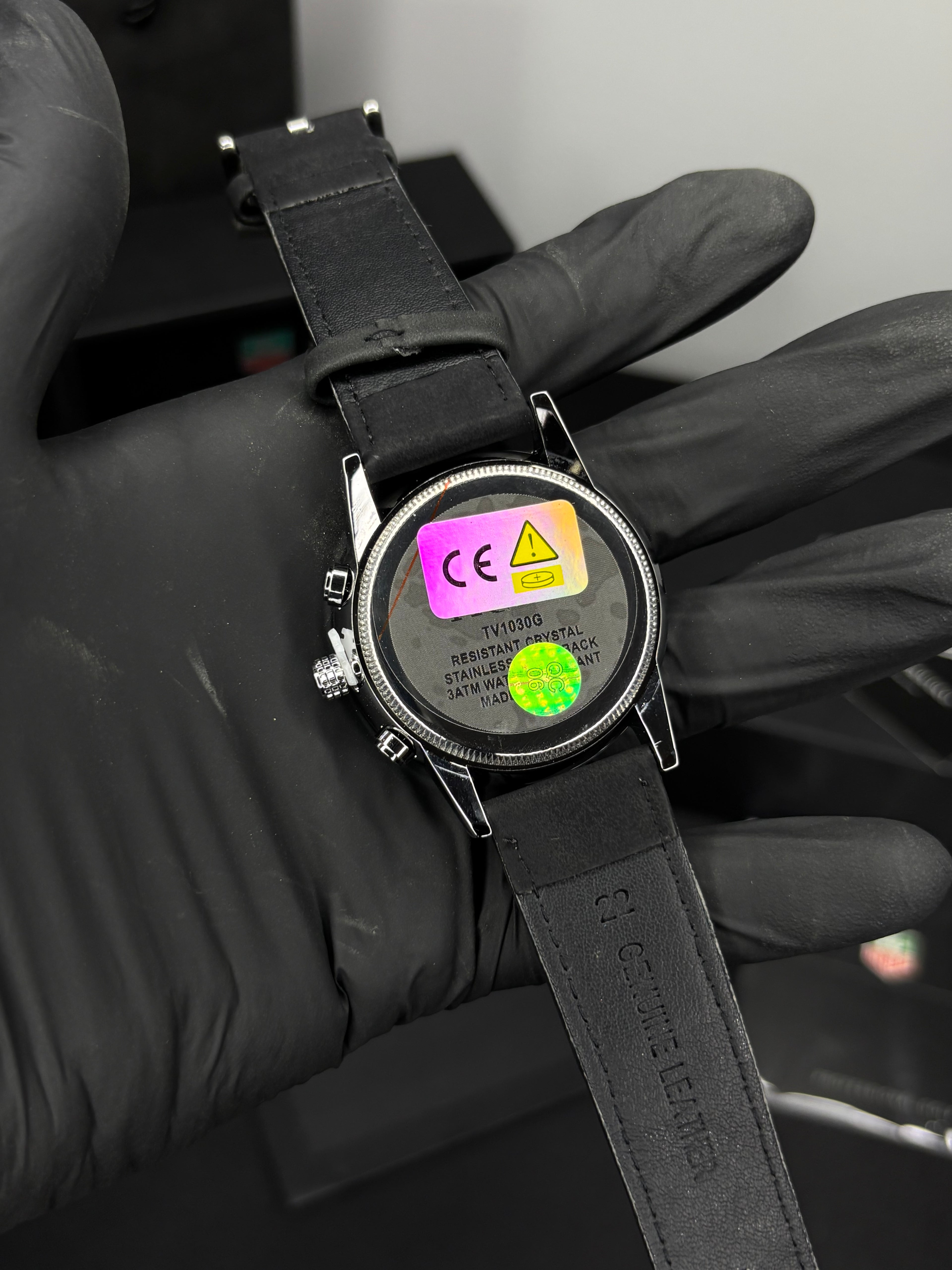 Trove Original Quartz Leather Strap Watch