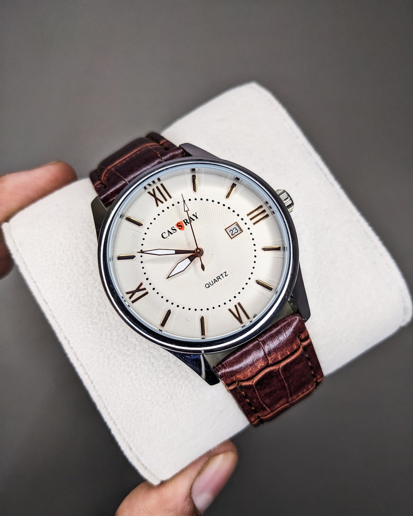 Cassray Brown Leather Strap Watch With Date Adjust