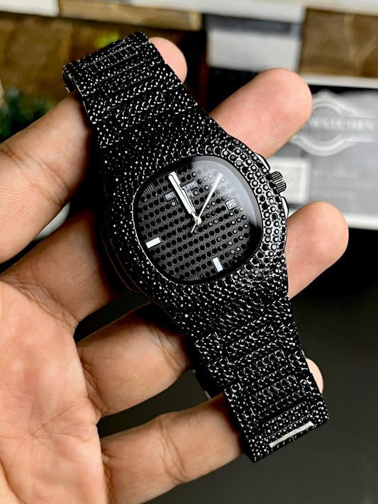 PP Nautilus – Black Fully Stoned Edition