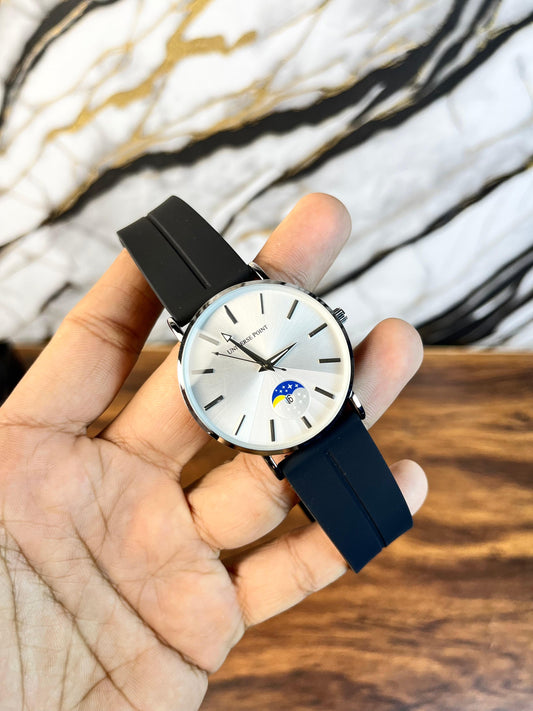Moon & Stars Dial Magneto Lock Watch