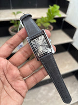 Universe Point Tank Quatz Watch