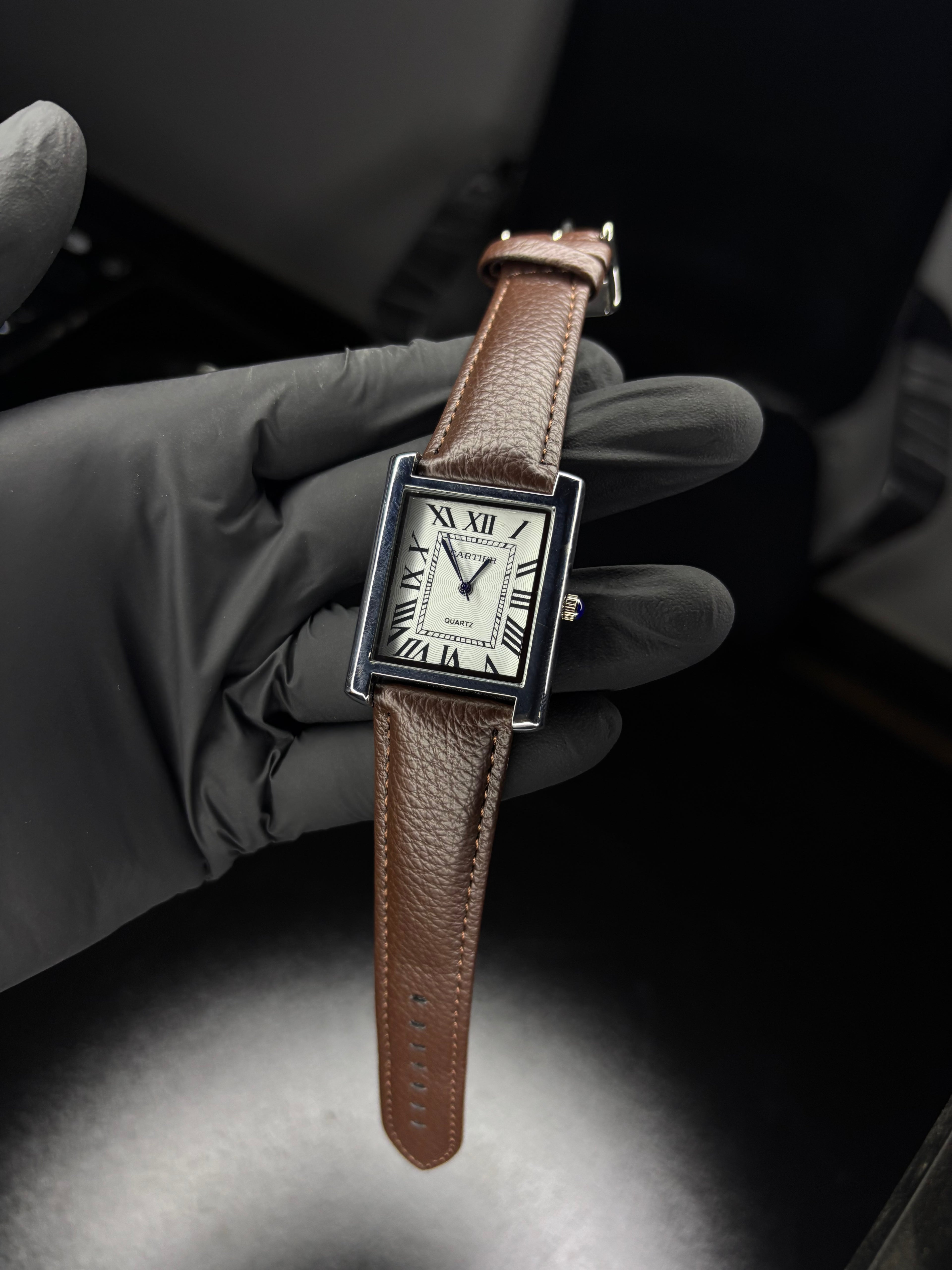 Vintage Roman Counts Quartz Watch