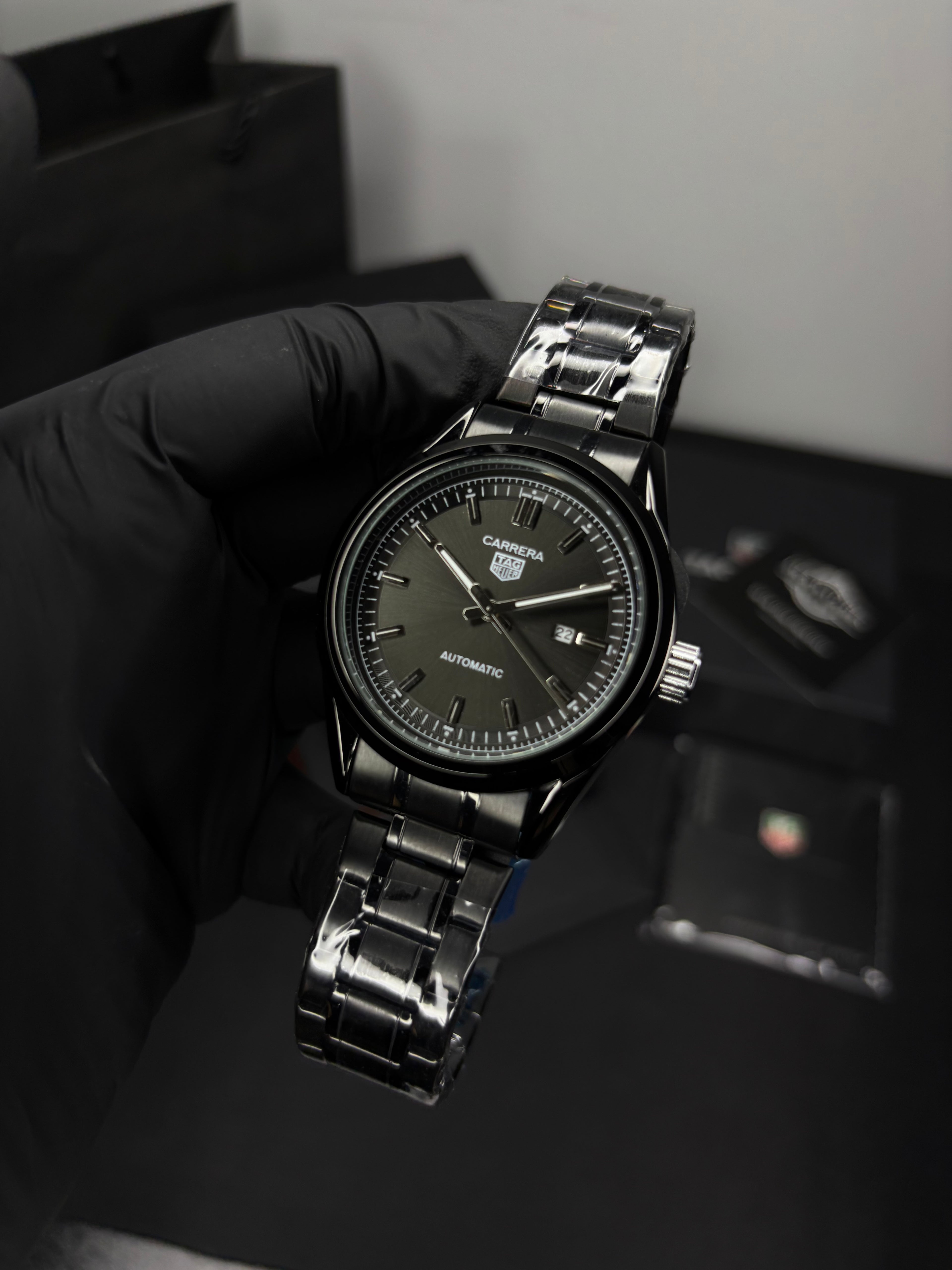 TH Calibre 5 Semi-Auto (Quartz)
