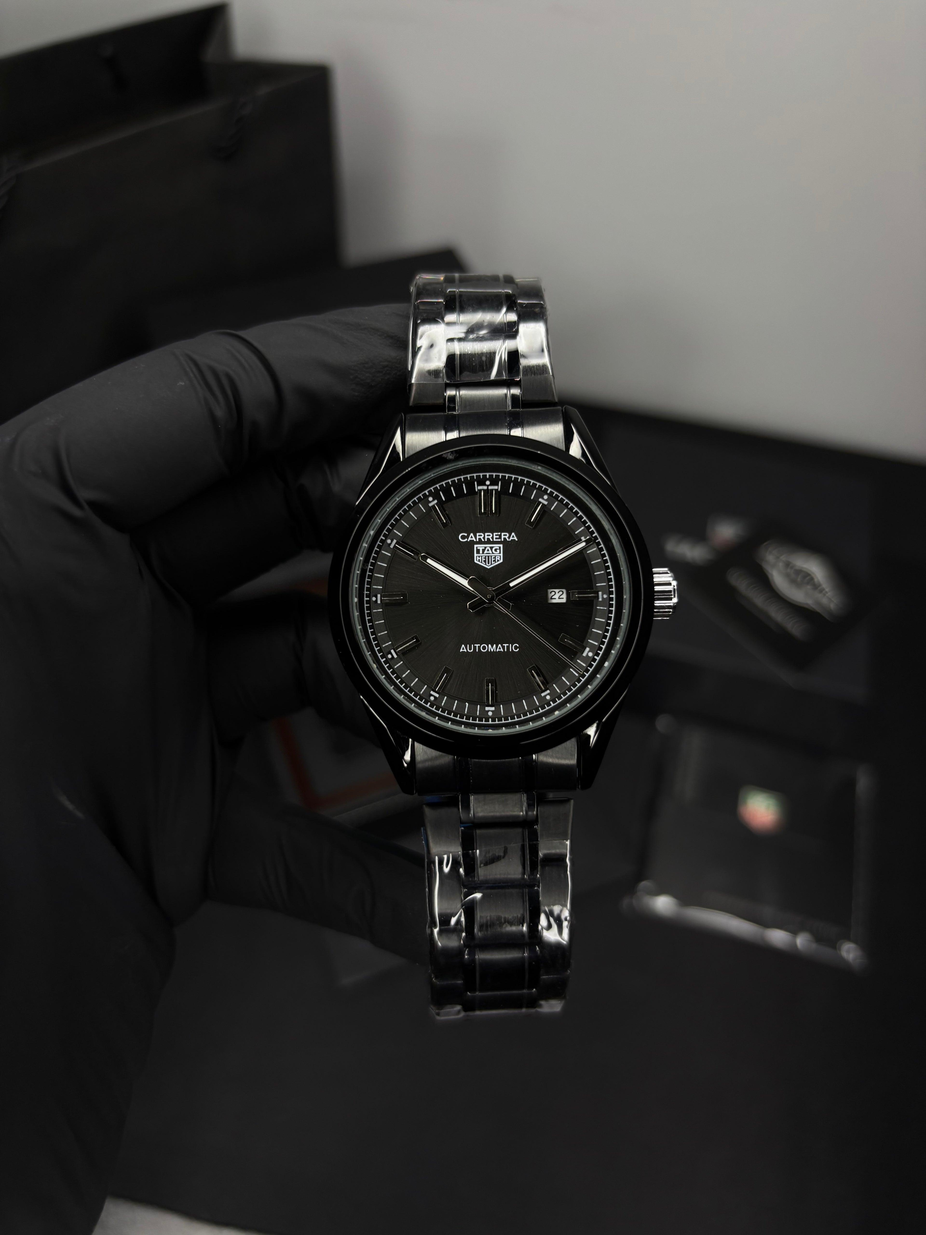 TH Calibre 5 Semi-Auto (Quartz)
