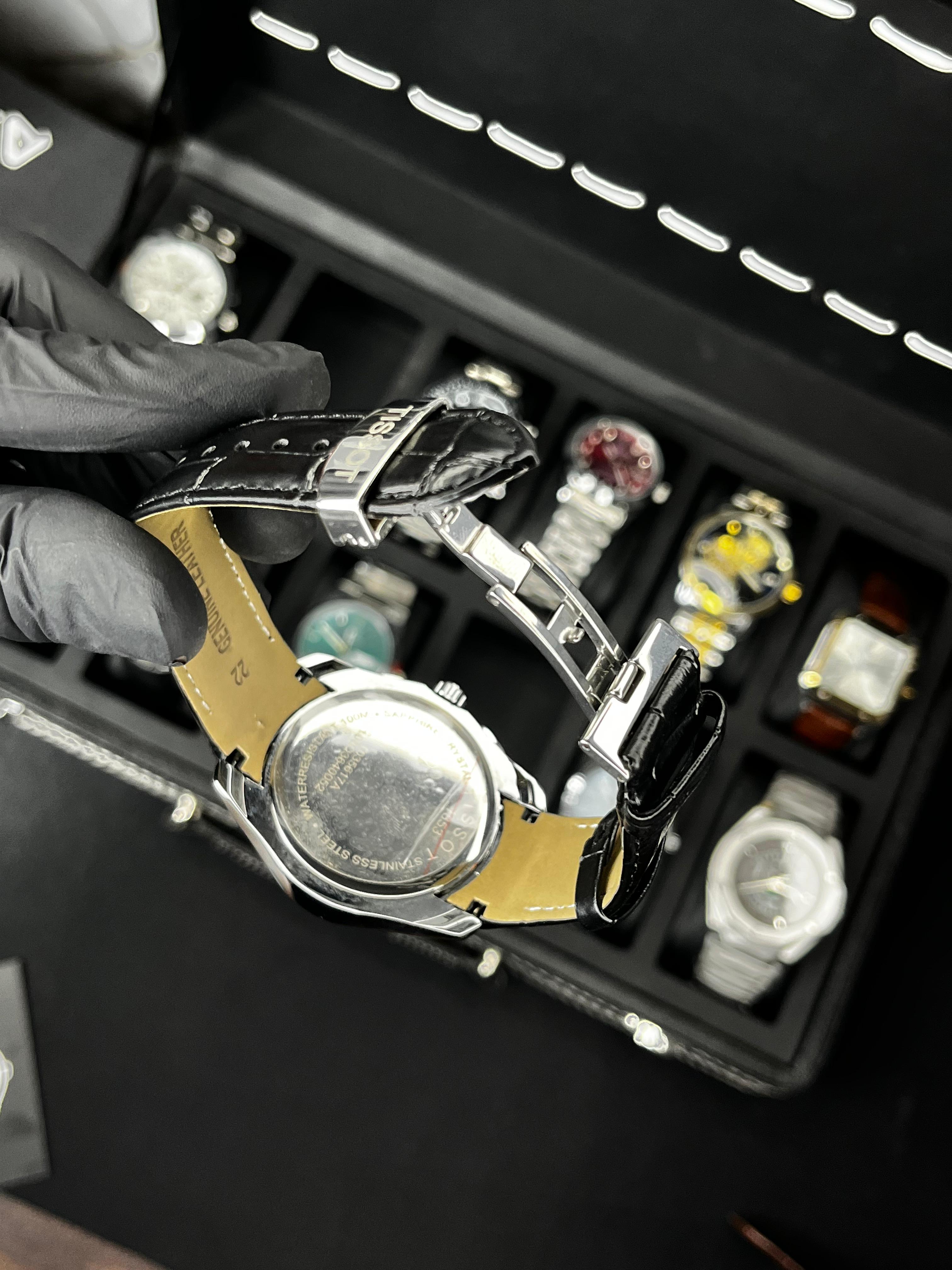Tsot Leather Strap Chronograph Watch
