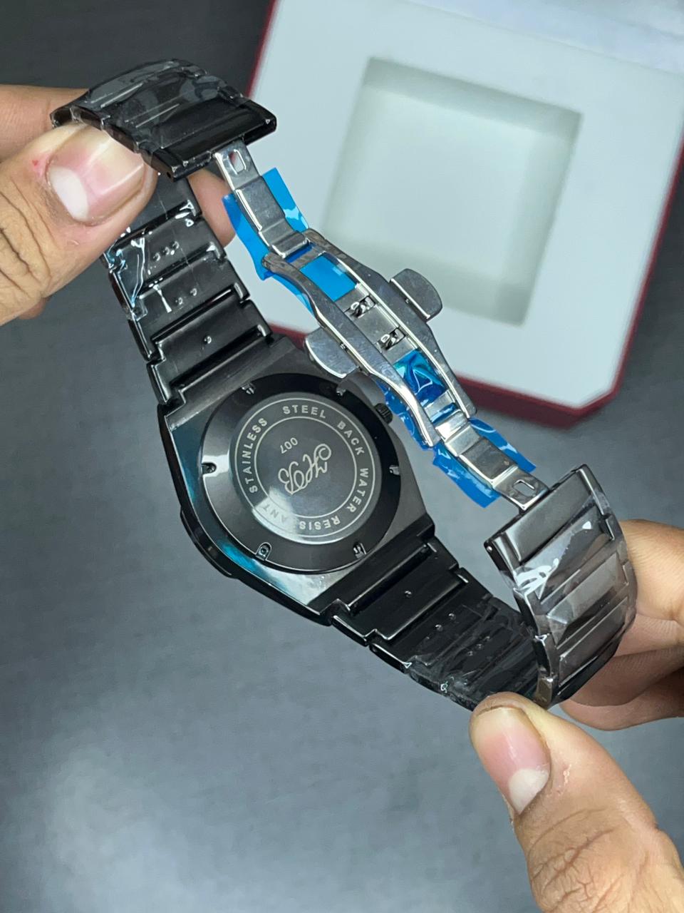 HB Diamond Cut Watch Black