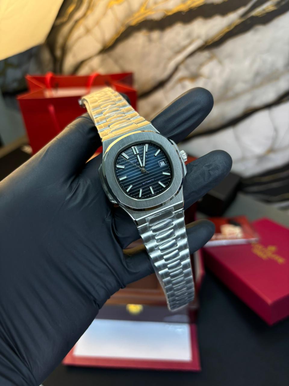 Patek Nautilus Automatic - Master Grade
